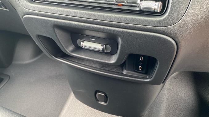 Mercedes-Benz Vito L2 Diesel Rwd 114CDI Pro Van 9G-Tronic - Image 35